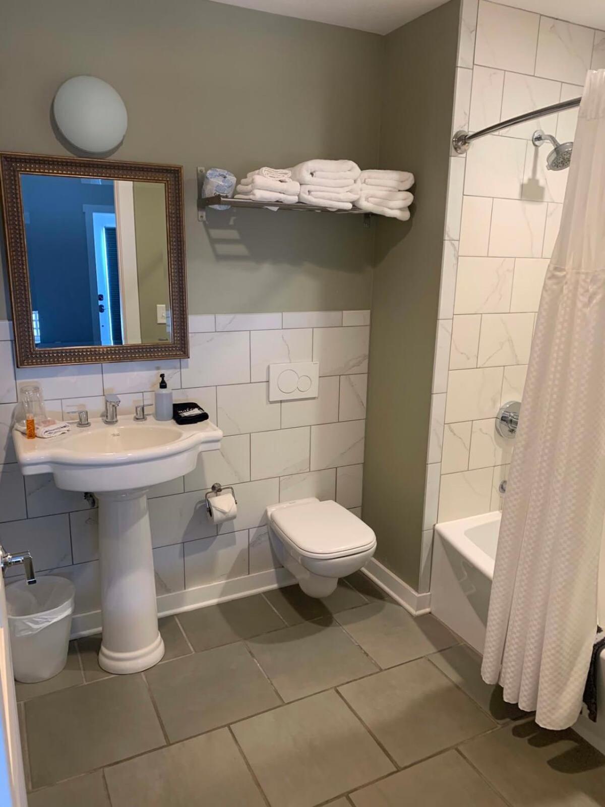 Northport Inn Boutique Hotel R207 Екстериор снимка